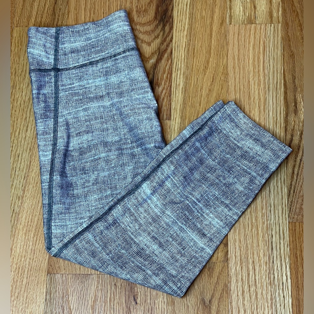 Underarmour Compression workout tights 3/4 length